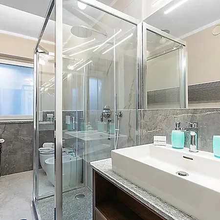 Ciclamino With Garden And Parking - Happy Apartament *